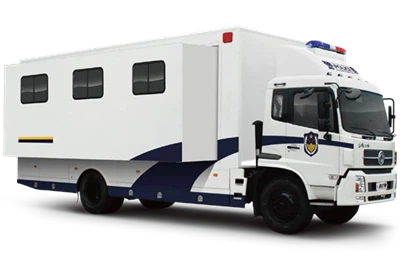 Camió dormitori especial personalitzat per a civils i militars